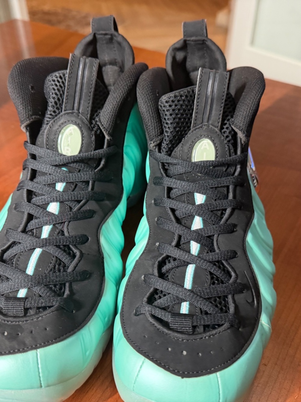 sneakers - Picture 3 of 11